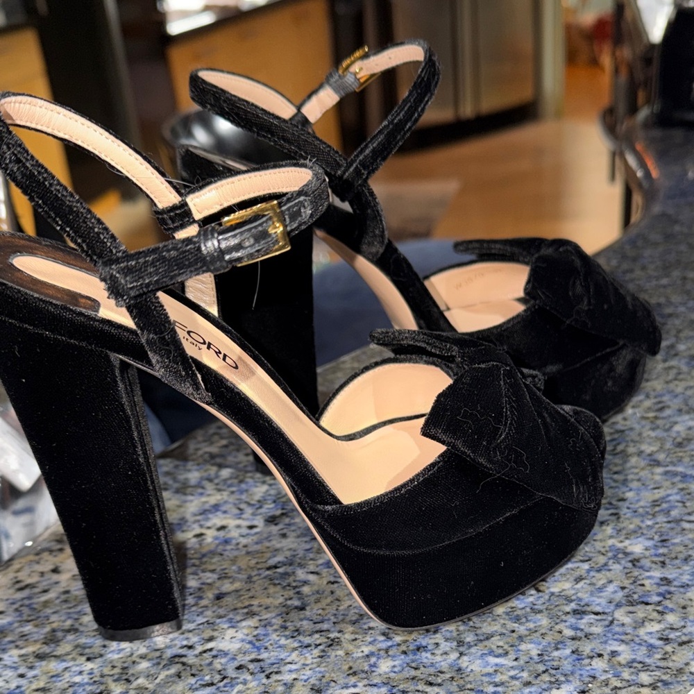 Tom Ford black Brigitte velvet platform sandals size 37